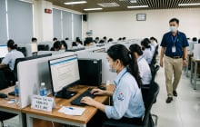 Dự kiến từ năm 2027, thí sinh có thể thi tốt nghiệp THPT trên máy tính tại nơi đủ điều kiện