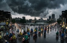 Thời tiết hôm nay 4/8: Bắc Bộ mưa lớn, Hà Nội có mưa rào và dông, Nam Bộ ngày nắng