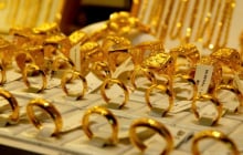 Giá vàng hôm nay 6/8: Tăng phi mã vượt 4.200 USD, vàng trong nước xô đổ mọi kỷ lục