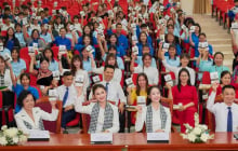 Hoa hậu, nghệ sĩ truyền cảm hứng: Dám ước mơ và phá bỏ giới hạn