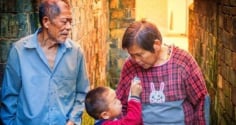 Tại sao cha mẹ càng già càng hay cằn nhằn? Bí mật đằng sau khiến ai cũng xúc động đến rơi nước mắt