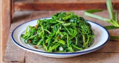 1 loại rau giá rẻ bán đầy chợ là 'vua giải độc mùa hè', tốt hơn nhân sâm, tổ yến