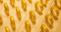Bảng giá vàng 9999 24K 18K SJC DOJI PNJ hôm nay 8/6/2025