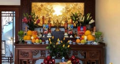 Đặt Bình Hoa trên Bàn Thờ chớ tùy tiện: Đây là vị trí nhà Giàu hay đặt giúp Chiêu Tài Rước Lộc