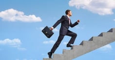 Trí tuệ người thông minh: Lúc sa cơ đừng quan tâm 3 việc, khi giàu sang đừng gần 3 người