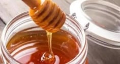 Uống mật ong đúng cách: thời điểm tốt nhất trong ngày và những ai tuyệt đối không nên dùng