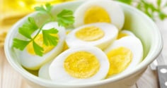 Ăn 2 quả trứng luộc mỗi ngày giúp giảm cân hiệu quả như thế nào?