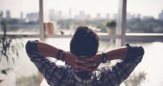 Gia đình có 3 cái càng 'to' này, càng sống càng khổ, con cháu khó ngóc đầu lên