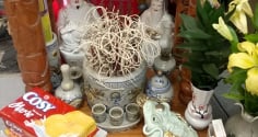 Hết Rằm hạ gấp thứ này khỏi ban thờ thần Tài, giữ cố Lộc tiêu tán hết