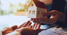 Trường hợp nhà đất được miễn lệ phí trước bạ từ tháng 7/2025