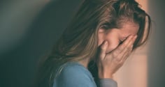Đau đớn vì thất vọng, vỡ mộng... hãy làm ngay 5 cách này nó sẽ qua nhanh