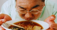 Sáng ra đừng ăn xôi, phở, mì tôm nữa: Chuyên gia chỉ rõ 1 món ngon bổ rẻ mà thường bị quên