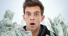 Bỗng dưng có 1 khoản tiền lớn, bạn tưởng rất may mắn, nhưng có khi lại là hiểm họa