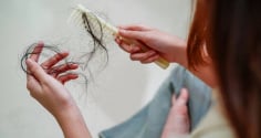 4 thực phẩm gây rụng tóc, ăn càng nhiều tóc càng mỏng