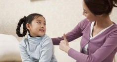 Con cái hỗn hào? Áp dụng ngay “Luật Quạ” – Bí quyết dạy con hiện đại nhưng vẫn giữ quyền uy cha mẹ