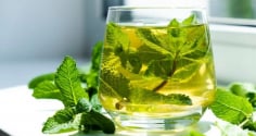 Trà bạc hà có thực sự giúp giảm mụn?