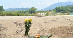 3 cháu nhỏ tử nạn trên sông Trà Khúc: Nỗi đau của cặp vợ chồng 5 năm mất 3 đứa con vì đuối nước