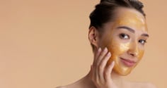 4 cách làm mặt nạ đu đủ giúp da sáng và hỗ trợ làm mờ thâm tại nhà