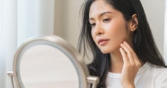 3 thói quen khiến da mặt nhanh chảy xệ và già hơn tuổi thật nhiều người vẫn làm mỗi ngày