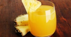 Người mắc 1 trong 5 bệnh này uống nước ép dứa cực hại