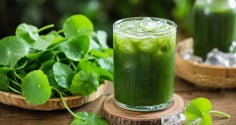 Cách làm nước rau má thanh nhiệt, mẹo hay để nước xanh mướt, không xỉn màu, để lâu không tách nước
