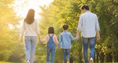 Cha mẹ để phúc cho con là 3 kiểu cha mẹ này: Thứ quý giá nhất không nằm ở tiền bạc