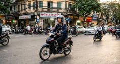 Mẹo tiết kiệm xăng khi đi xe máy: Thay đổi 9 thói quen nhỏ giúp ví tiền luôn rủng rỉnh