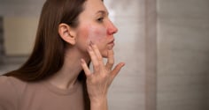 4 thói quen tưởng vô hại trong ngày nắng nóng nhưng có thể khiến làn da xuống cấp nhanh chóng
