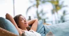 Phụ nữ yêu bản thân: Chìa khóa cân bằng sức khỏe và hạnh phúc đời sống