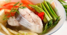 Mẹo nấu canh cá ngọt dịu, không tanh, cả nhà 'đánh bay' cả nồi cơm