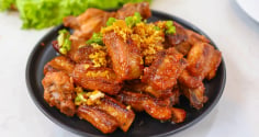 Bỏ thứ này vào ướp sườn xào chua ngọt: Món ăn mềm tan, đậm vị ăn 1 lần nhớ mãi