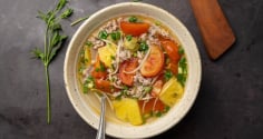 Mẹo nấu canh chua thịt băm ngọt thanh, nước dùng trong veo, đậm đà