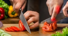  Vì sao dao cùn nguy hiểm hơn dao sắc? Sự thật khiến nhiều người bất ngờ