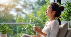 5 cách giúp bạn nhanh lấy lại bình tĩnh khi gặp chuyện không như ý, tránh quyết định trong lúc nóng giận