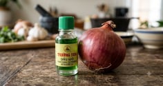 Nhỏ vài giọt dầu gió vào hành tây, rắc rối cực lớn trong nhà biến mất tức thì!