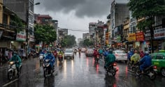 Hà Nội mưa lớn ngày 14/9, miền Trung có nơi hứng hơn 600mm: Cảnh báo ngập lụt, sạt lở