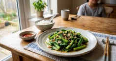 Loại rau được Mỹ xếp vào nhóm giàu dinh dưỡng hàng đầu: Việt Nam có sẵn, chợ nào cũng dễ tìm
