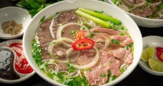 Cách nấu phở bò tại nhà đơn giản, ngọt thanh chuẩn vị