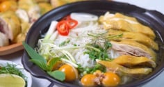 Cách nấu phở gà ngọt thanh, chuẩn vị tại nhà