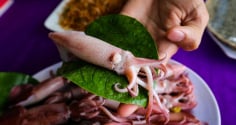 Cách luộc mực ngọt lịm, giòn sần sật, không tanh