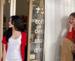 10 cách mặc đồ đỏ giúp chị em tỏa sáng trong mùa lạnh năm nay