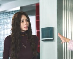 Kim Hye Soo tuổi 56: Phong cách khiến phụ nữ U60 vẫn có thể tỏa sáng đầy quyền lực
