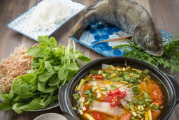 Cách nấu canh cá không tanh, nước trong thịt ngọt: Mẹo đơn giản chỉ cần dùng thứ này