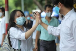 Những ngành học được miễn 100% học phí trong năm 2025: Số 1 còn nhận thêm 3,63 triệu/tháng
