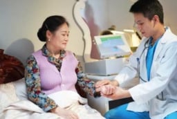 Tin vui, kể từ 1/7/2025: Khám bệnh tại nhà, vượt tuyến vẫn được Bảo hiểm y tế chi trả 100%