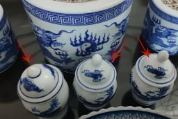 Đặt hũ gạo, muối, nước ở vị trí nào trên bàn thờ để hút tài lộc cho gia chủ?