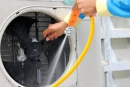 Cục nóng điều hòa kêu to như xay lúa? Làm theo cách này máy chạy êm ru, không tốn tiền gọi thợ