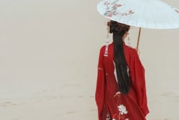 Cách tốt nhất để sống hạnh phúc là: 'Yêu và ghét tùy ý, người đến và đi tùy duyên…'