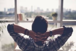 Gia đình có 3 cái càng 'to' này, càng sống càng khổ, con cháu khó ngóc đầu lên
