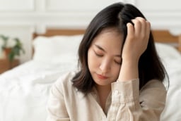 Nhà có người hay ốm, trẻ con khóc đêm có phải là do trường khí trong nhà quá nặng không, xử lý ra sao?